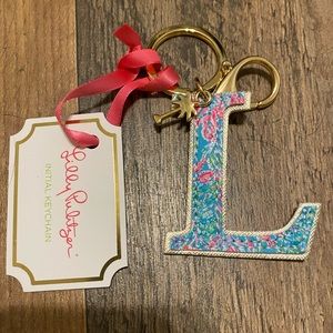 Lilly Pulitzer L keychain